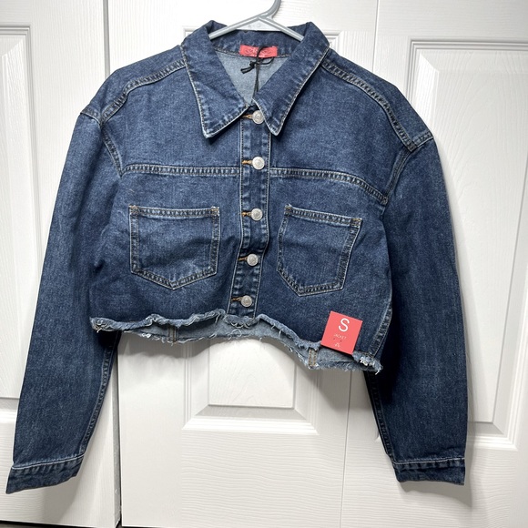 FASHIONNOVA frayed dark wash denim jacket - Picture 3 of 6